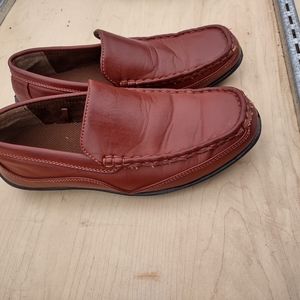 *UPDATED** DEERSTAG'S BOOSTER BROWN LEATHER SLIP ON DRESS SHOES BOYS 4.5